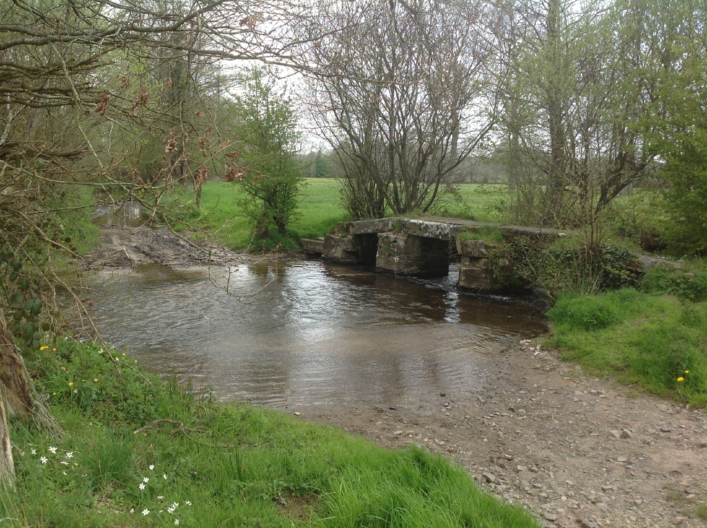 20130501 ST AUBIN-DES-BOIS Clapper Bridge 01.jpg